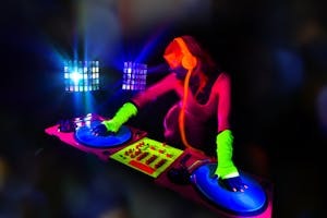 Who Hosts Blacklight Parties in Boston? | Alibi Bar & Lounge | Cocktail Lounge at The Liberty Hotel, Boston, MA