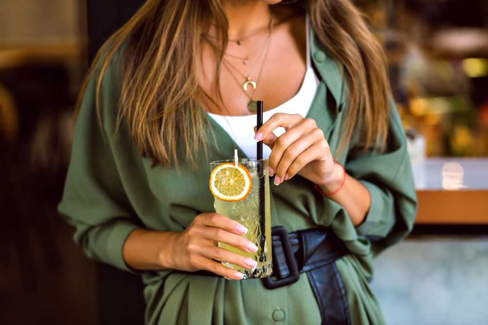 How to Choose the Perfect Outfit for a Night Out at a Boston Bar & Lounge | Alibi Bar & Lounge | Cocktail Lounge at The Liberty Hotel, Boston, MA