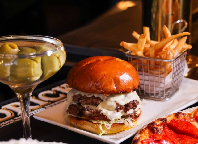 Best Burgers & Craft Cocktails in Back Bay